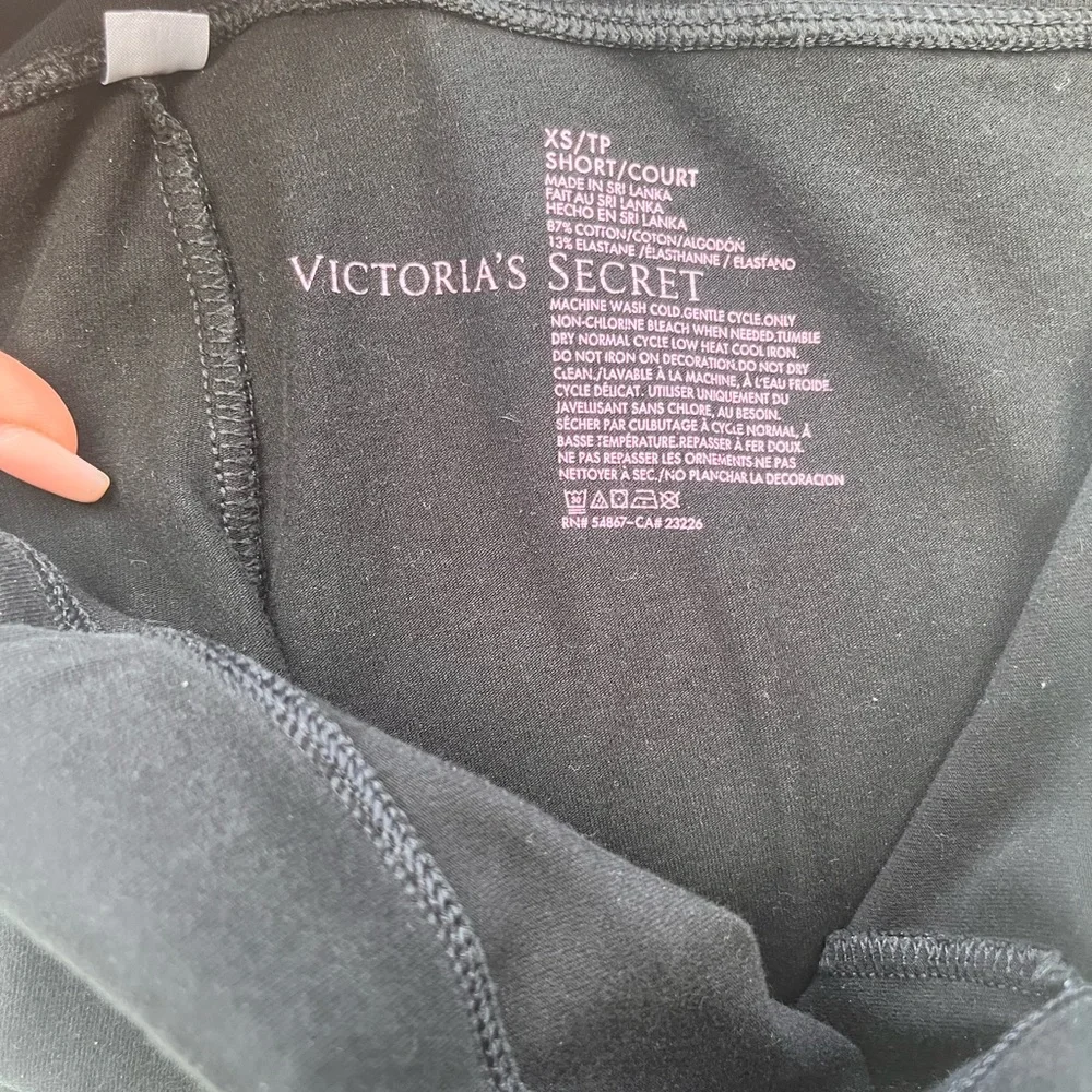 Victoria’s Secret angel yoga pants - Picture 3 of 3